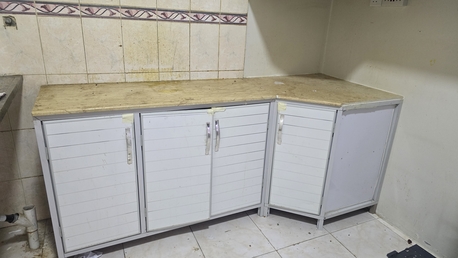 Al Malaz, Household Items, SAR 700,  Kickitchen Cabinets For Sale.