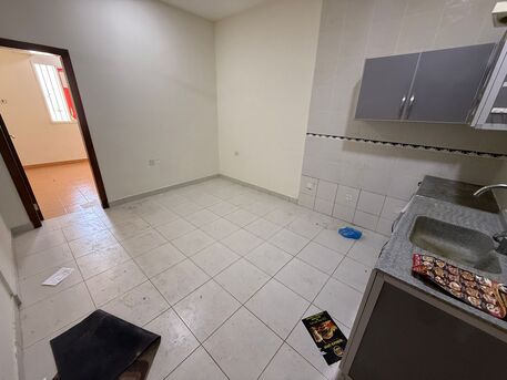 Gudaibiya, Apartments, Flats, Houses & Villas, BHD 150/month,  1 BR,  Flat For Rent In Gudaibiya With EWA , Unlimited