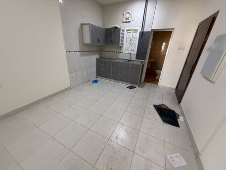 Gudaibiya, Apartments, Flats, Houses & Villas, BHD 150/month,  1 BR,  Flat For Rent In Gudaibiya With EWA , Unlimited
