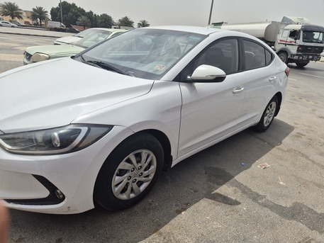 Riyadh, Vehicles, Cars & Trucks , SAR 39000,  Hyundai Elantra,  2018,  Automatic,  265212 KM,    Family Car For Sale