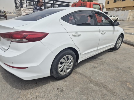 Riyadh, Vehicles, Cars & Trucks , SAR 39000,  Hyundai Elantra,  2018,  Automatic,  265212 KM,    Family Car For Sale