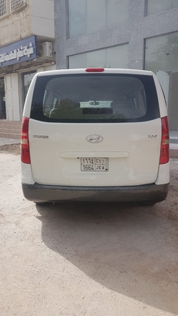 Riyadh, Vehicles, Cars & Trucks , SAR 19000,  Hyundai H1,  2009,  Manual,  440000 KM,   ()