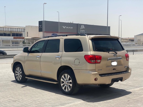 Manama, Vehicles, Cars & Trucks , BHD 3300,  Toyota Sequoia,  2010,  Automatic,  661800 KM,    (Beige)