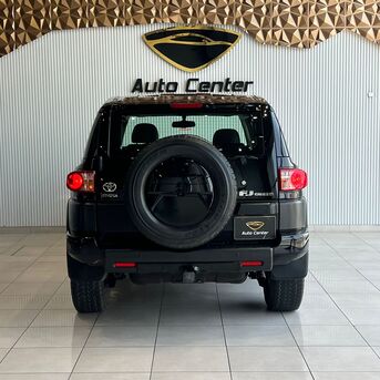 Riffa, Vehicles, Cars & Trucks , BHD 9900,  TOYOTA FJ CRUISER 4X4 2021 BLACK,  2021,  Automatic,  194000 KM,