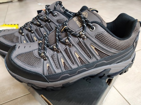 Jubail, Clothing & Accessories, SAR 80,  Safety Shoes New For Sale Only 80 SAR