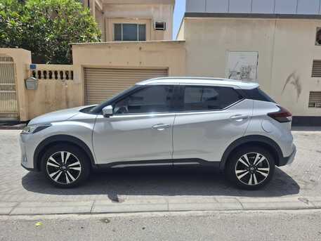 Al Seef, Vehicles, Cars & Trucks , BHD 4900,  NISSAN KICKS SV,  2022,  Automatic,  20000 KM,   , AGENT MAINTAINED, 20K KM.