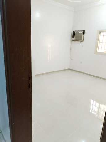 Al Mahjar, Rooms for Rent, SAR 1000/month,  I Am Offering One Room In A 2BHK Flat