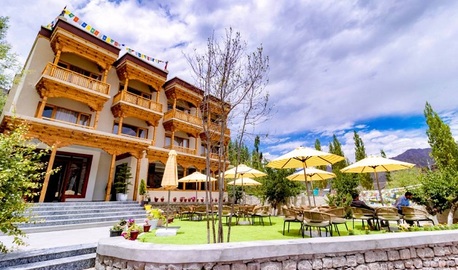 Mumbai, Travel, Luxury Hotels In Leh Ladakh