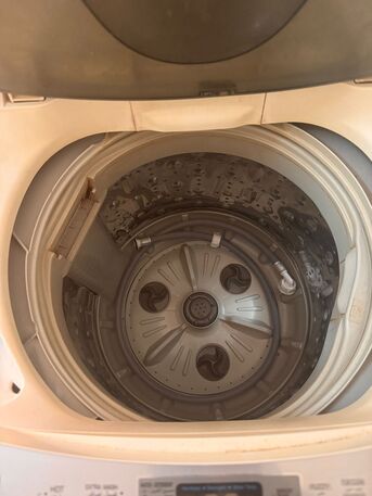 Al Malaz, Appliances, SAR 400,  LG Washing Machine 7.5 Kgs
