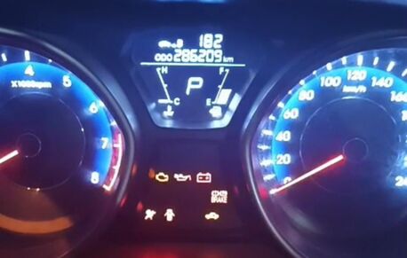 Riyadh, Vehicles, Cars & Trucks , SAR 20000,  Hyundai Elantra,  2014,  Automatic,  286209 KM,  Good Contion No Any Problem