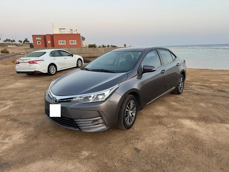 Madinah, Vehicles, Cars & Trucks , SAR 40000,  Toyota Corolla,  2018,  Automatic,  400000 KM,    GLI For Sale