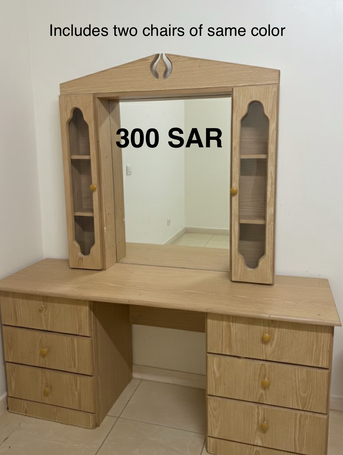 Jeddah, Furniture, SAR 200,  House Hold Items For Sale
