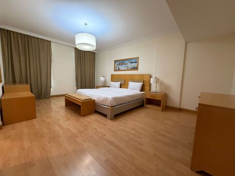 Juffair, Apartments, Flats, Houses & Villas, BHD 500/month,  Furnished,  3 BR,  Apartment For Rent In Juffair