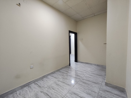 East Riffa, Apartments, Flats, Houses & Villas, BHD 170/year,  1 BR,  East Riffa:- Spacious Semifurnished Studio Flat On Rent With Unlimited Ewa..