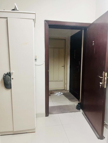 Al Thuqbah, Rooms for Rent, SAR 900/month,  Furnished,  Single Room Available For One Executive Male Bachelor Person