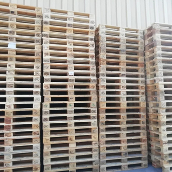 Manama, Furniture, BHD 2,  Wooden Pallets Available &ndash; Various Sizes