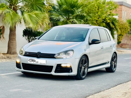 Manama, Vehicles, Cars & Trucks , BHD 3900,  Volkswagen Golf R,  2013,  189000 KM,  Clean Car - Passing 1 Year