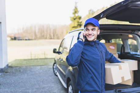 Lahore, Delivery, UK Parcel Services And The Future Of London Fashion In Pakistan