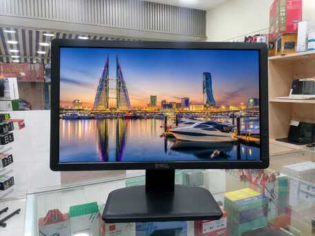 Manama, Computers, BHD 8,  Dell 19&rdquo; LED Monitor  Excellent - Call / WhatsApp 39548774