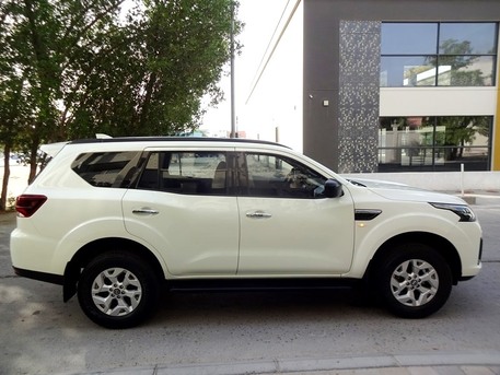 Zinj, Vehicles, Cars & Trucks , BHD 111,  Nissan Xterra,  2022,  Automatic,  44000 KM,  Personal Vehicle - Agency Maintained, Urgent Sale