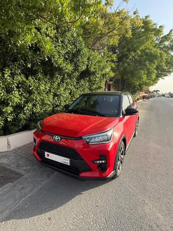 Zinj, Vehicles, Cars & Trucks , BHD 4400,  TOYOTA RAIZE,  2022,  Automatic,  6400 KM,    FULL OPTION | BANK LOAN AVAILABLE