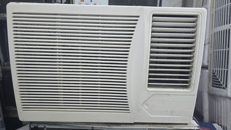 Al Sulaymaniyyah, Air Conditioners, SAR 500,  Lg Window Air Conditioner Selling