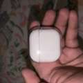 SAR 400,  Airpods 4