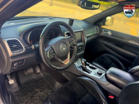 Manama, Vehicles, Cars & Trucks , BHD 2,  Jeep Grand Cherokee,  2018,  Automatic,  147000 KM,  JEEP GRAND CHEROKKE