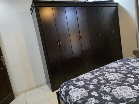 Jeddah, Furniture, SAR 1500,  Complete Bed Set In Excellent Conditon