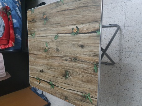 Manama, Household Items, BHD 3,  Wooden Table