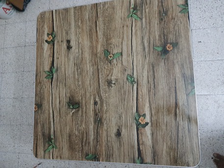 Manama, Household Items, BHD 3,  Wooden Table