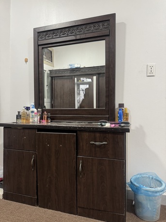 Khobar, Furniture, SAR 800,  FOR SALE &ndash; Elegant Bedroom Furniture Set ✨