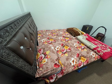 Khobar, Furniture, SAR 800,  FOR SALE &ndash; Elegant Bedroom Furniture Set ✨