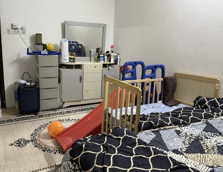 Riyadh, Household Items, Household Items For Urgent Sale. Bedset, Window AC