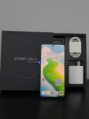 Al Aziziyah, Mobile Phones, SAR 3300,  VIVO X200 ULTRA 512 GB