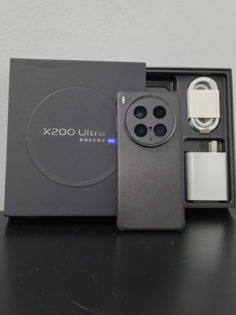 Al Aziziyah, Mobile Phones, SAR 3300,  VIVO X200 ULTRA 512 GB