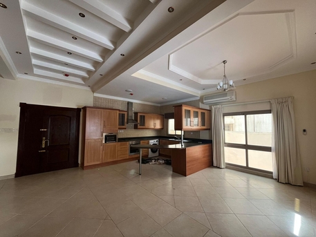 Mahooz, Apartments, Flats, Houses & Villas, BHD 360/year,  2 BR,  NEAR UMMALHASAM BRITISH CLUB SPACIOUS SEMIFURNISHED 2 BEDROOM FAMILY APARTMENT FOR RENT