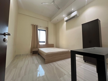 Mahooz, Apartments, Flats, Houses & Villas, BHD 290/year,  2 BR,  EXCELLENT 2 BEDROOM CLOSE TO FULLYFURNISHED NEAR ALJAZEERA GIVING AS SEMI FURNISHD