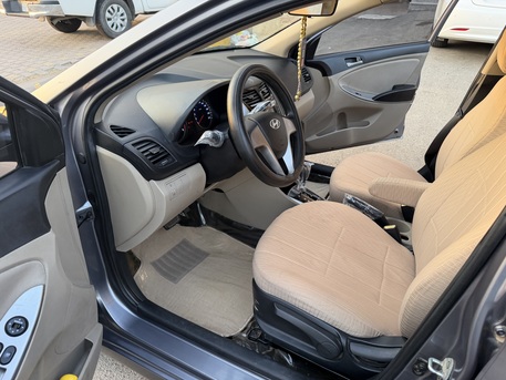 Yanbu, Vehicles, Cars & Trucks , SAR 28000,  Hyundai Accent,  2016,  Automatic,  189000 KM,