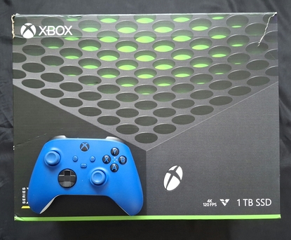 Al Rawabi, Video Games, SAR 2199,  Xbox Series X + 2 Controllers + Box اكس بوكس سيريس اكس + يد إضافية