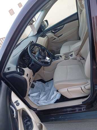 Riyadh, Vehicles, Cars & Trucks , SAR 66500,  NISSAN X-TRAIL,  2021,  Automatic,  160000 KM,  7 SEATER 4X4 2.5 LITER 100% ORIGINAL CONDITION 1