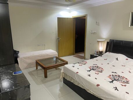 Riyadh, Rooms for Rent, SAR 01000/month,  Furnished,  SAR 1000/month, Furnished, Executive Bachelor Room With Separate Washroom