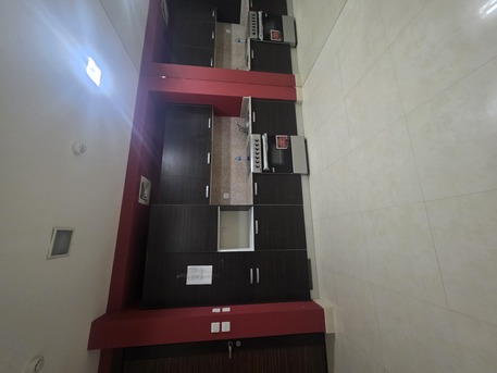 Burhama, Apartments, Flats, Houses & Villas, BHD 240/month,  1 BR,  *1BATHROOM Hall Kitchen Open With Electricity Car Parking