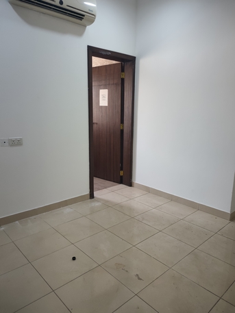 Manama, Apartments, Flats, Houses & Villas, BHD 200/year,  1 BR,  Gorgeous Semi Furnished 1 Bhk With Ewa At Gafool.