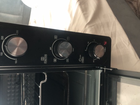 Riyadh, Appliances, SAR 100,  Electric Oven 60L With Fan For Urgent Sale.