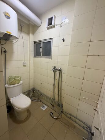 Gudaibiya, Apartments, Flats, Houses & Villas, BHD 120/month,  Studio,  Studio Flat For Rent In Gudaibiya With EWA , Unlimited