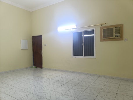 Adliya, Apartments, Flats, Houses & Villas, BHD 230/month,  2 BR,  180 Sq. Meter,  Semi Furnished 2bhk With Ewa