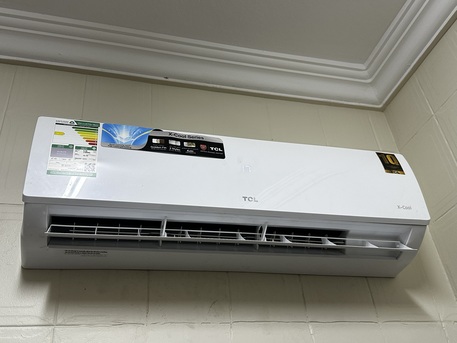 Riyadh, Air Conditioners, SAR 1500,  Split Ac Hardly Used Under Warranty For Sale