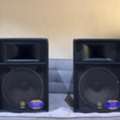 SAR 3000,  Yamaha S115V Speaker Pair