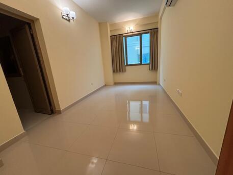 Hidd, Apartments, Flats, Houses & Villas, BHD 240/month,  2 BR,  120 Sq. Meter,  2 Bhk Semi Furnished Flat Available In Hidd Call Aleena